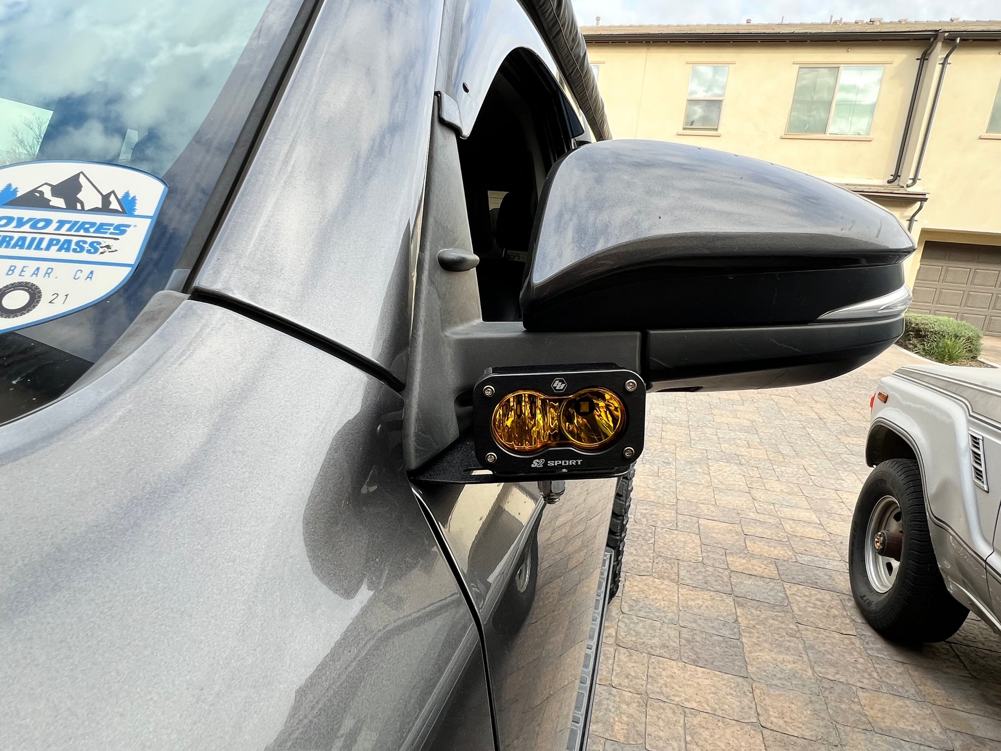 2010 - 2024 Toyota 4Runner Ditch Light Brackets (5th Generation)